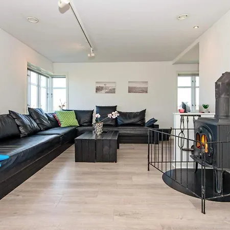 Six-bedroom In Harboore 1 * Harboor